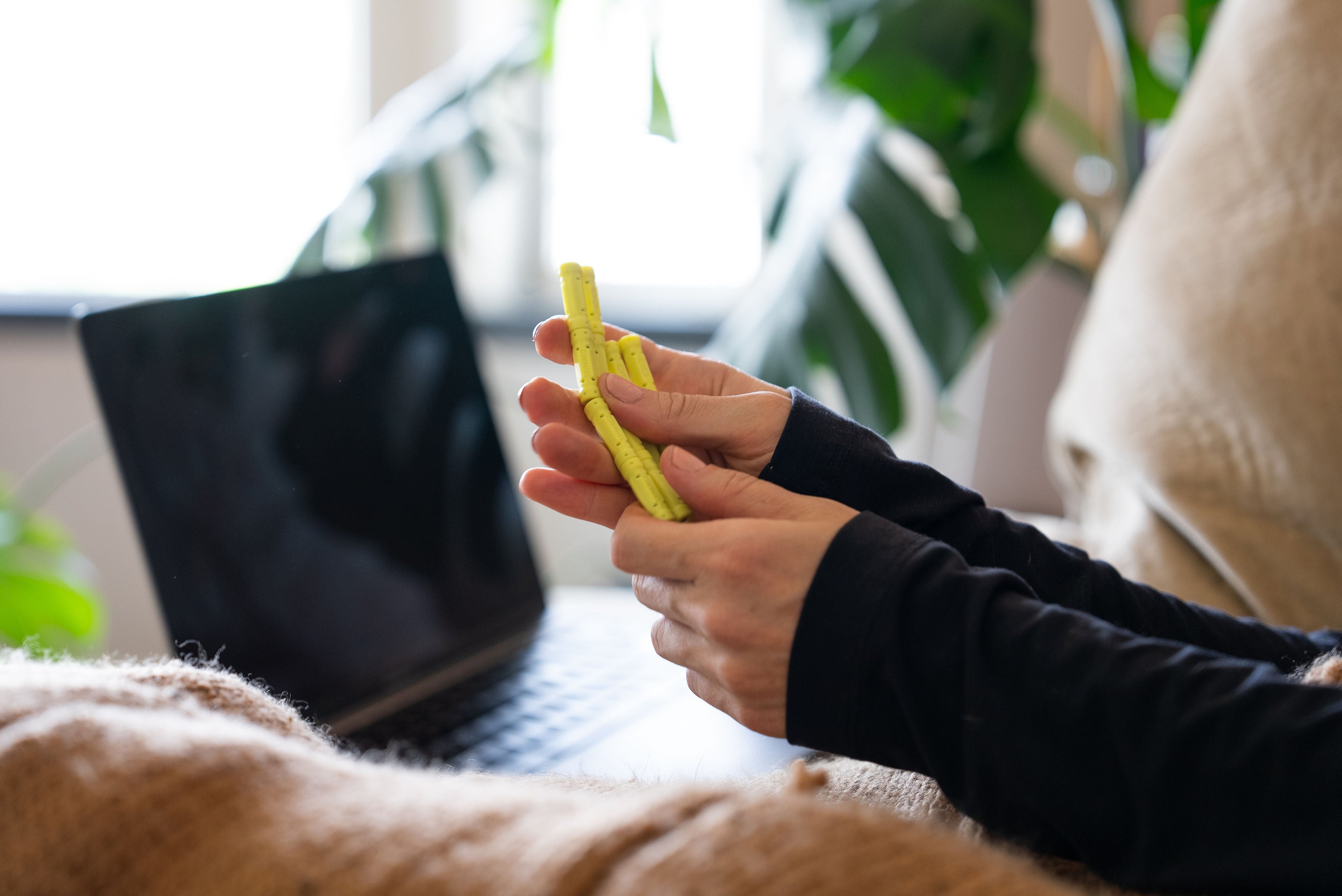 Sensory gadgets for attention